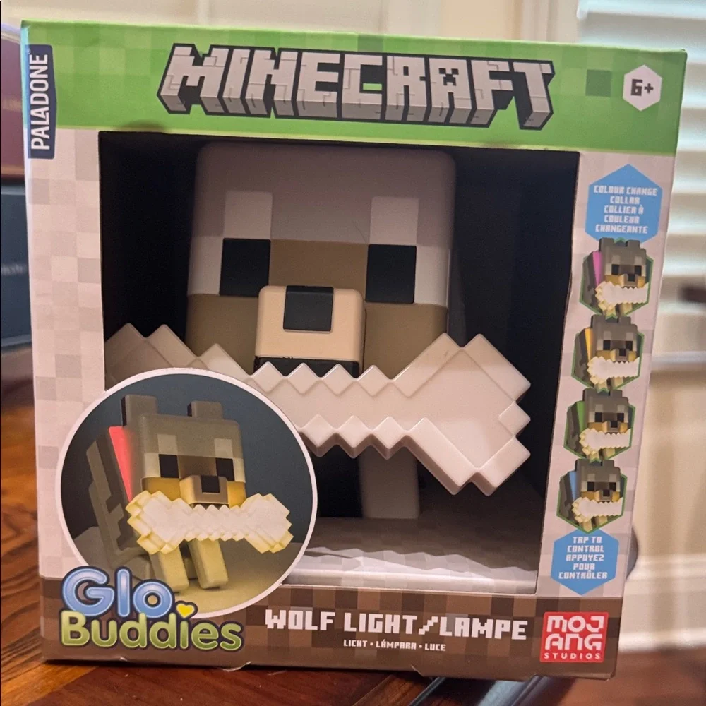 Glo Buddies Minecraft Wolf Light - Picture 2 of 7